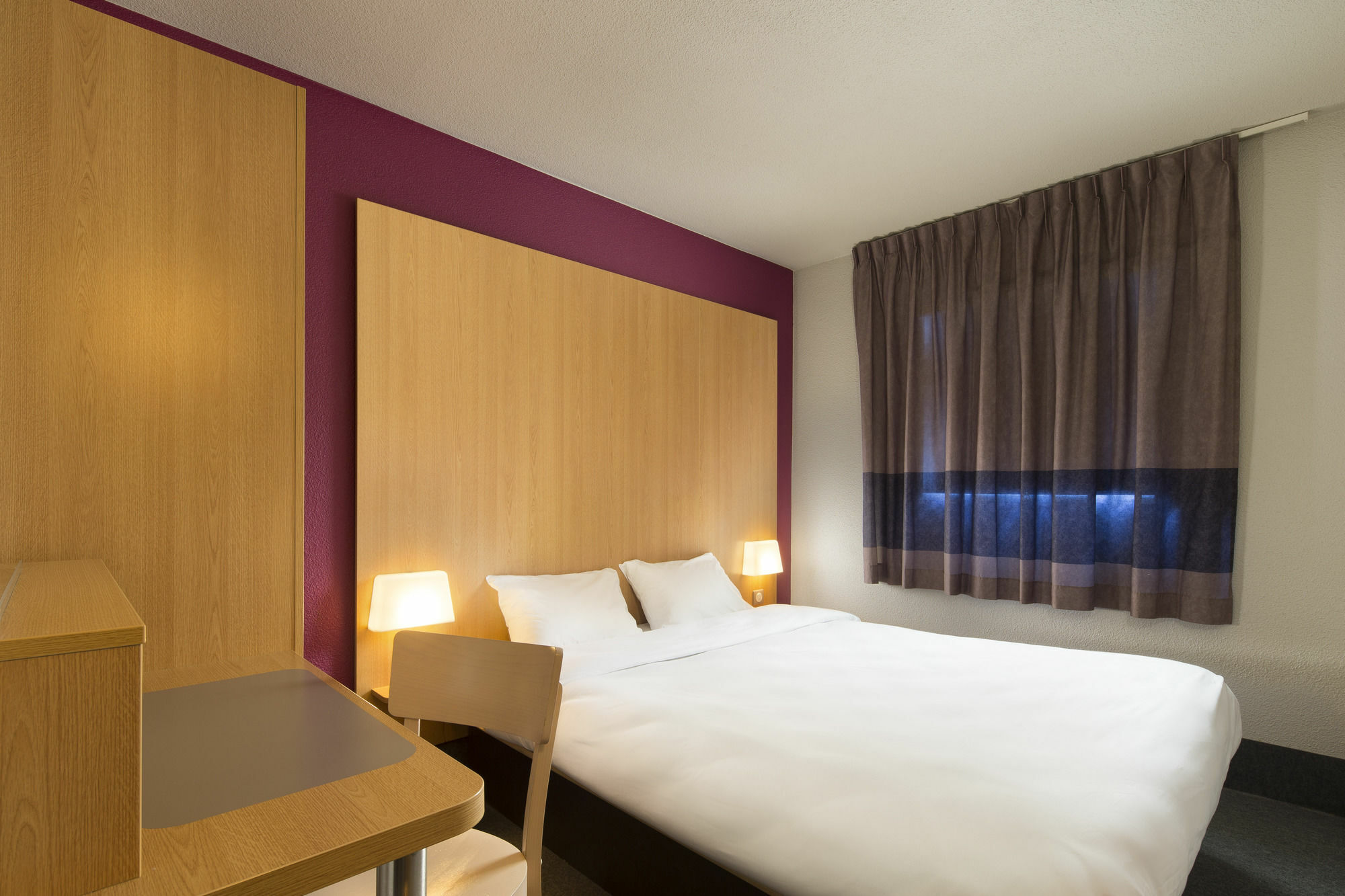 B&B Hotel Dunkerque Centre Gare Dunkirk Esterno foto