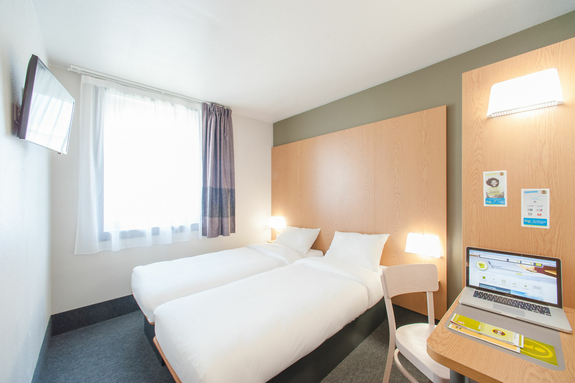 B&B Hotel Dunkerque Centre Gare Dunkirk Esterno foto